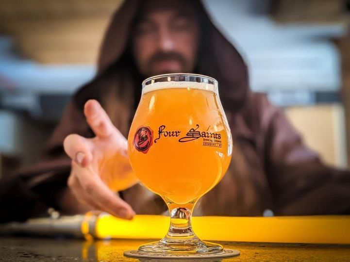 The force is strong with this one…✨ Light. Fruity. Hazy. What more could you ask