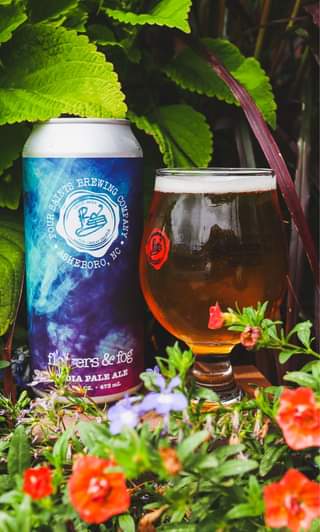 🎶 flowers and fog, you’ve got me feeling no pain 🎶 Fun fact: our West Coast IPA